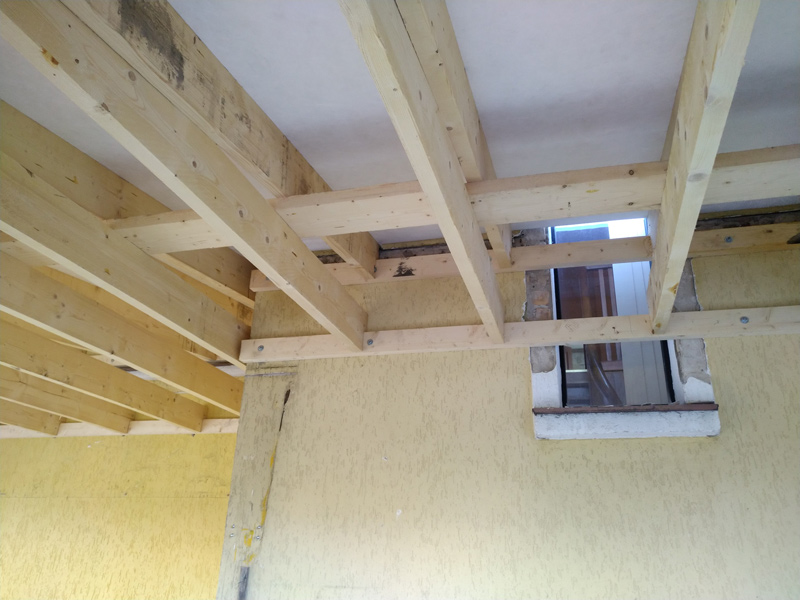 Dzīvojamās mājas rekonstrukcijas projekts - fotogrāfijas