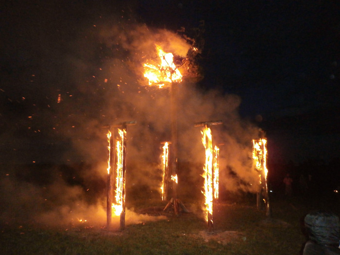 Saulgriežu svinēšana Jaunpiebalgā, ugunsskulptūra