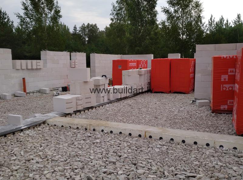 Dzīvojamās mājas būvēšana pašu spēkiem - sienu mūrēšana sokas raiti