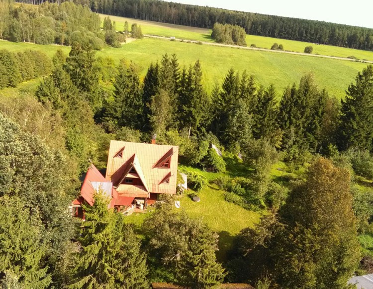 Aerofotogrāfija uzņemta ar gaisa pūķi