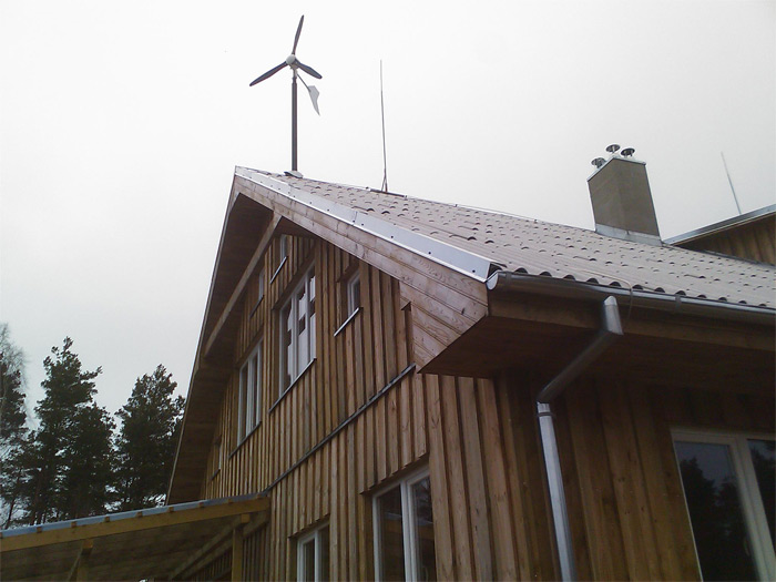Saimniecības ēkas projekts, ēkas fasādes ar vēja ģeneratoru