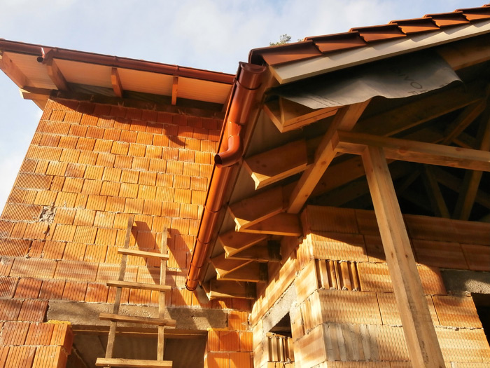 Ekonomiskas, ērtas divstāvu mājas projekts 110kvm, būvniecības bildes