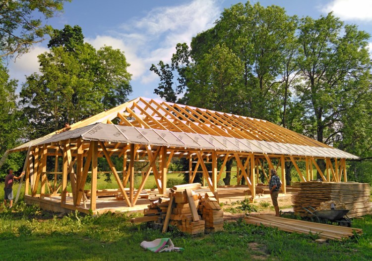 Viesību šķūņa projekts - būvniecības procesa bildes