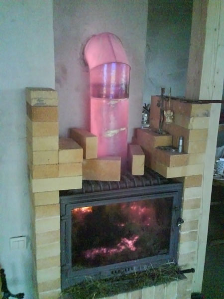 Apkures kamīns - apdzīvojot māju pirmos 7 gadus