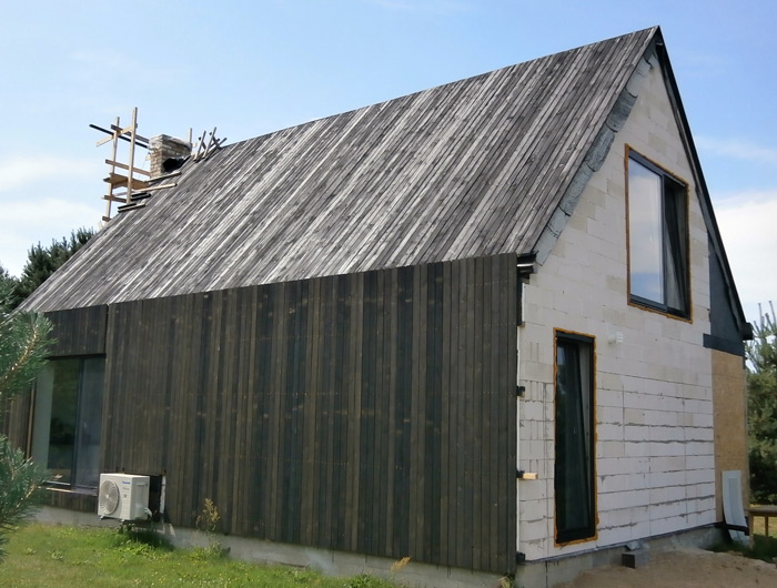 Atpūtas mājas projekts, māja uzbūvēta pašu spēkiem