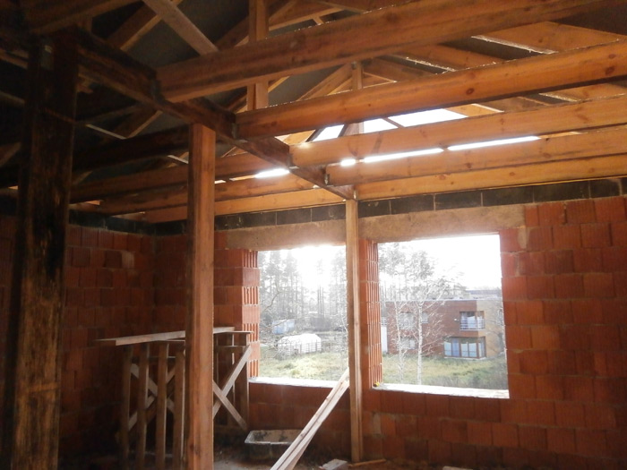 Ekonomiskas, ērtas divstāvu mājas projekts 110kvm, būvniecības bildes