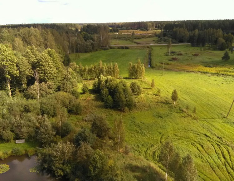 Aerofotogrāfija uzņemta ar gaisa pūķi