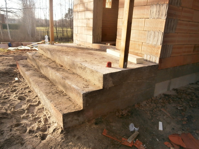 Ekonomiskas, ērtas divstāvu mājas projekts 110kvm, būvniecības bildes