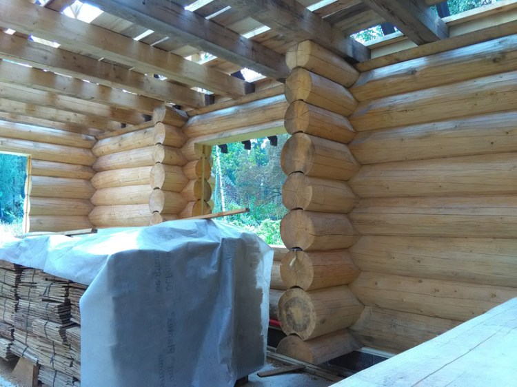 Silta un omulīga guļbūve