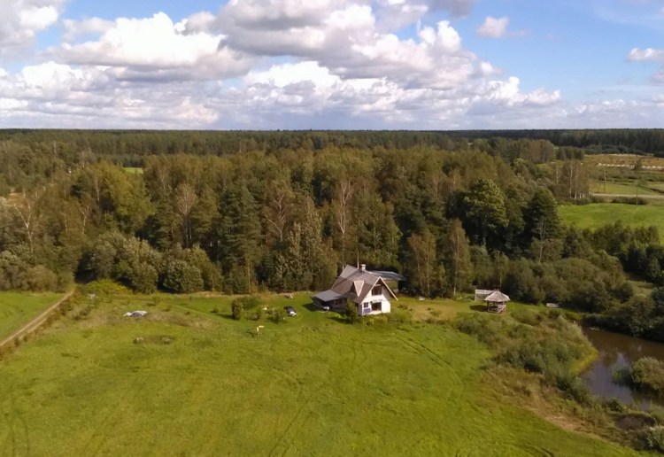 Aerofotogrāfija uzņemta ar gaisa pūķi