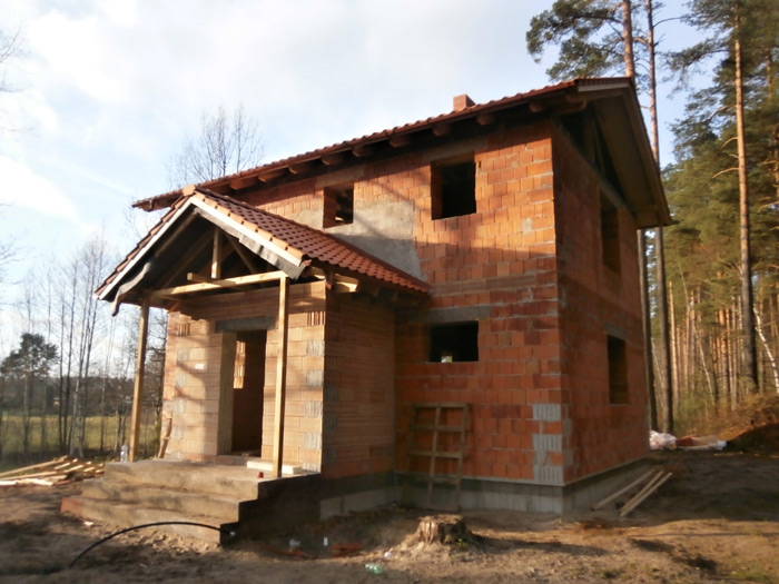 Ekonomiskas, ērtas divstāvu mājas projekts 110kvm, būvniecības bildes