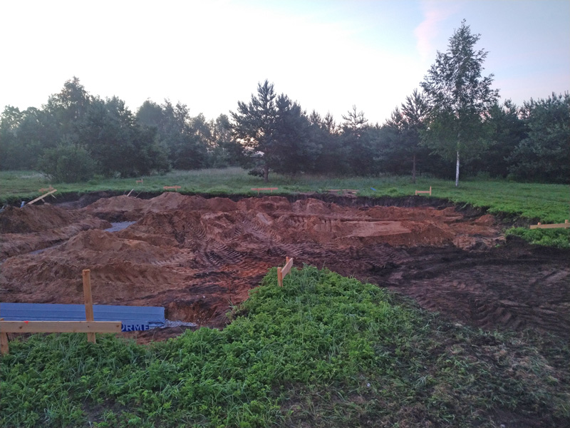 Mājas būvniecība pašu spēkiem, būvbedre