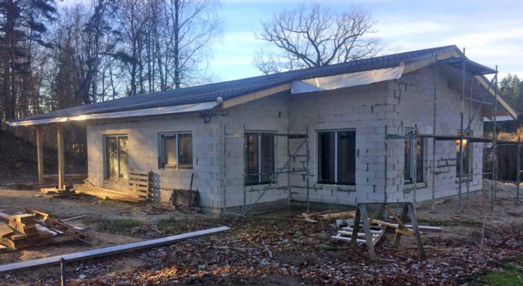 Dzīvojamā māja vienā stāvā - projekts "Andris" - uzbūvētās mājas bildes