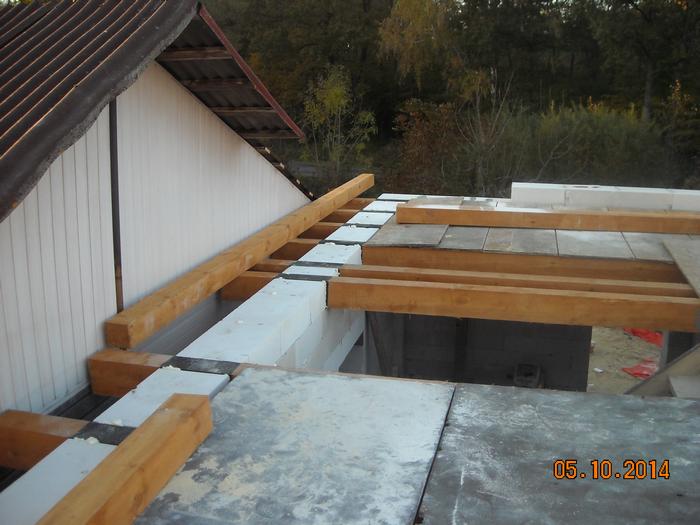 Mājas projekts "Aldis" - mājas būvēšanas procesa bildes, spāru pasija, jumta konstrukcijas sākums