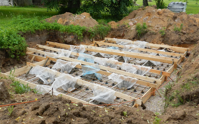 Pagraba projekts - būvniecības process, stiegrojums plātņveida pamatiem