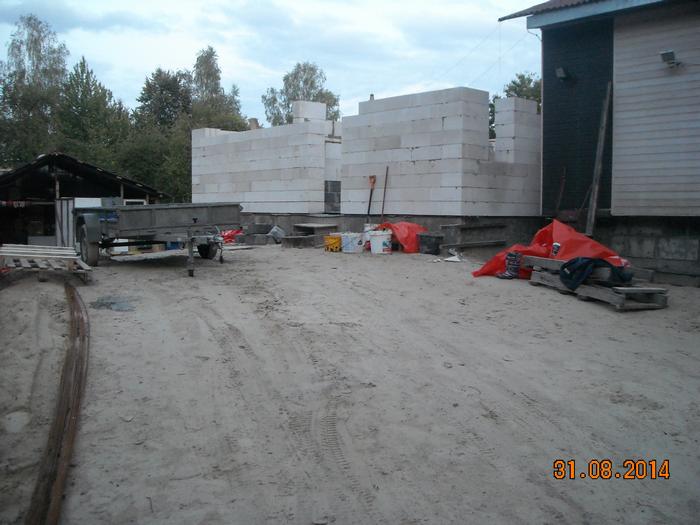 Mājas projekts "Aldis" - mājas būvēšanas procesa bildes, gāzbetona sienu mūrēšana