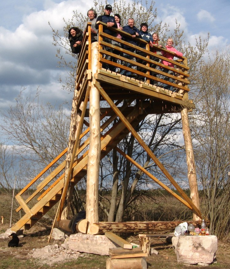 putnu vērošanas tornis