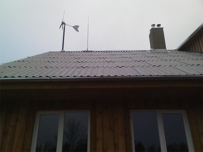 Saimniecības ēkas projekts, ēkas fasādes ar vēja ģeneratoru