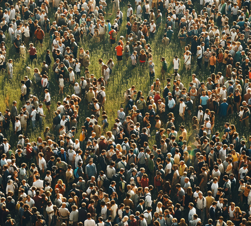 Pūlis zaļā pļavā