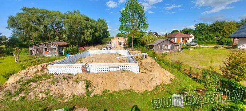 Dzīvojamās mājas projekts "Elza" - būvniecības procesa foto