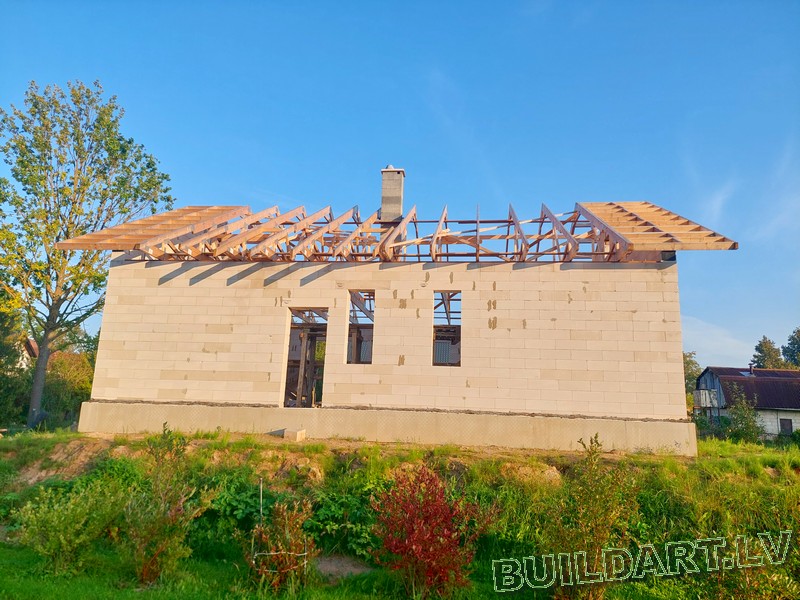 Dzīvojamās mājas projekts "Elza" - būvniecības procesa foto