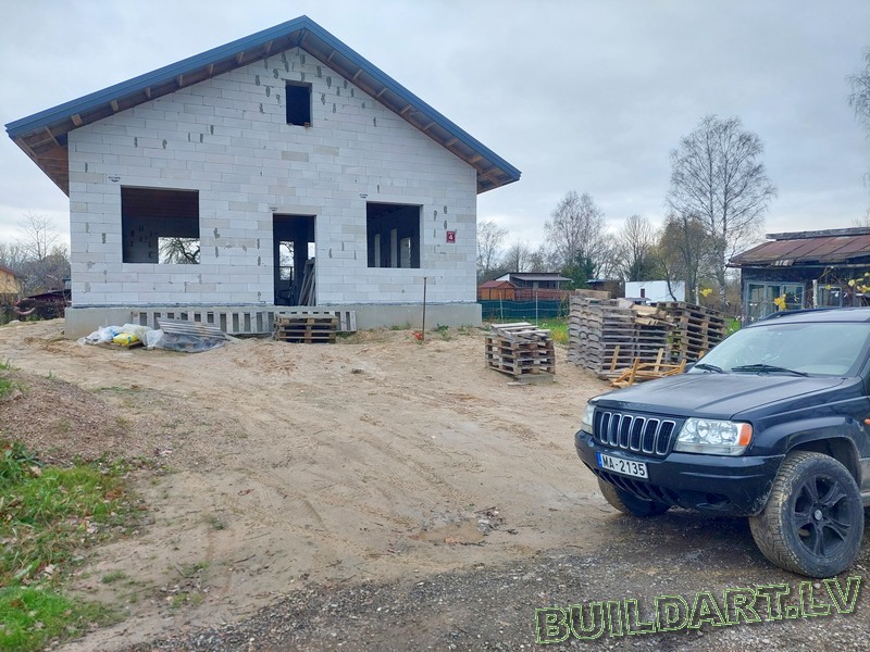 Dzīvojamās mājas projekts "Elza" - būvniecības procesa foto