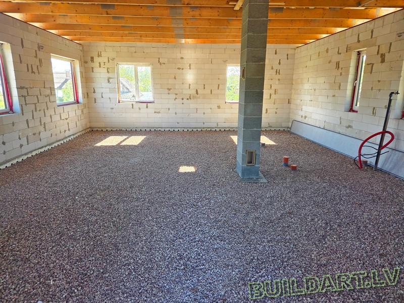 Dzīvojamās mājas projekts "Elza" - būvniecības procesa foto