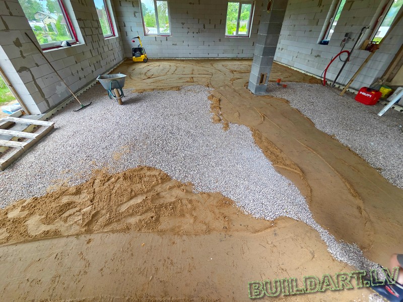 Dzīvojamās mājas projekts "Elza" - būvniecības procesa foto