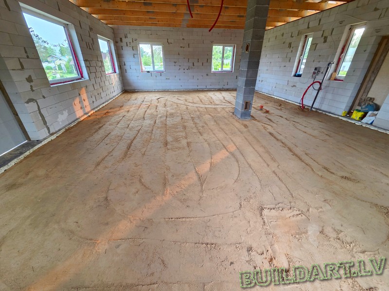 Dzīvojamās mājas projekts "Elza" - būvniecības procesa foto