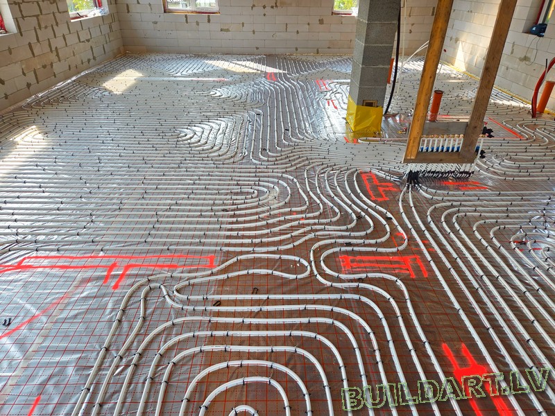 Dzīvojamās mājas projekts "Elza" - būvniecības procesa foto