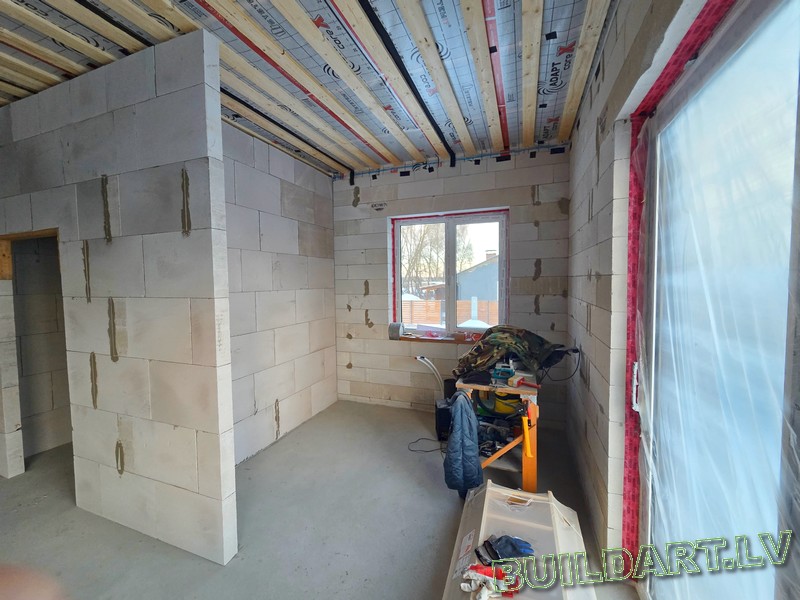 Dzīvojamās mājas projekts "Elza" - būvniecības procesa foto