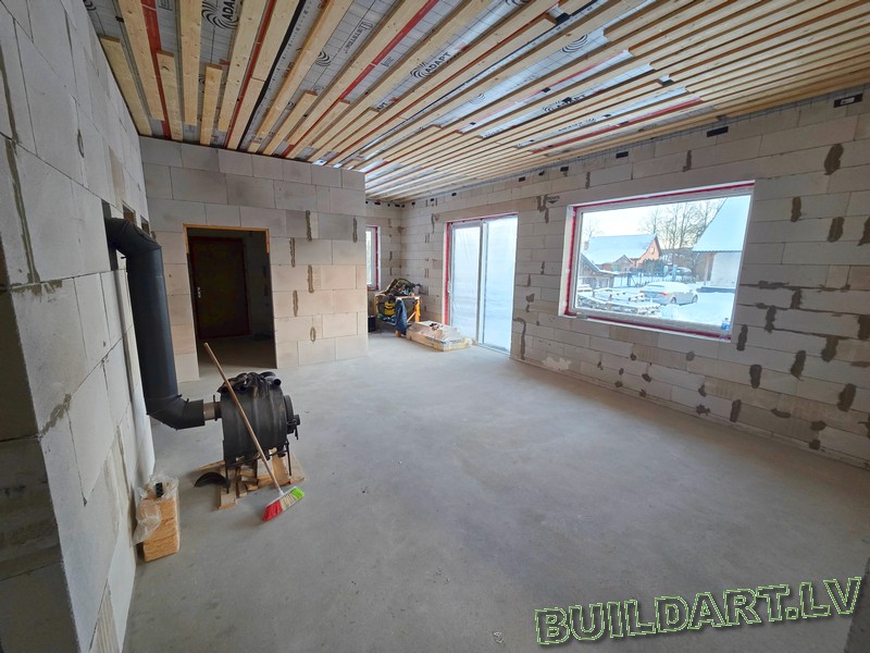 Dzīvojamās mājas projekts "Elza" - būvniecības procesa foto