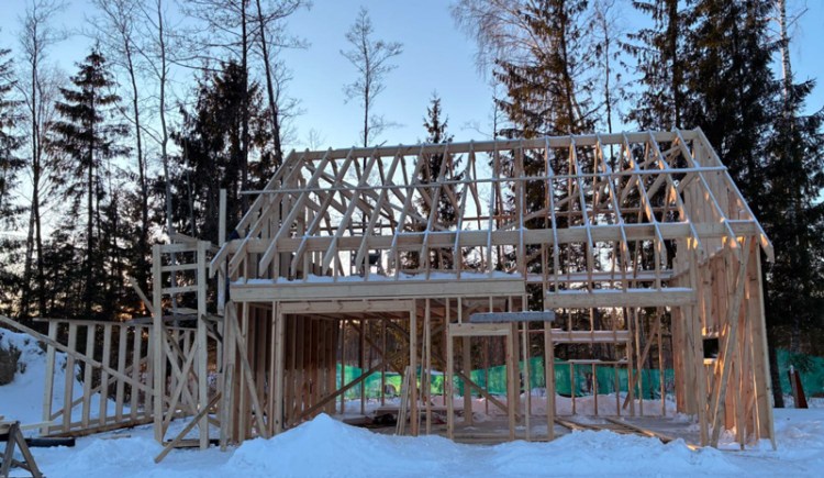 Saimniecības ēkas projekts "Mednis" - ēkas būvniecības procesa fotoattēls